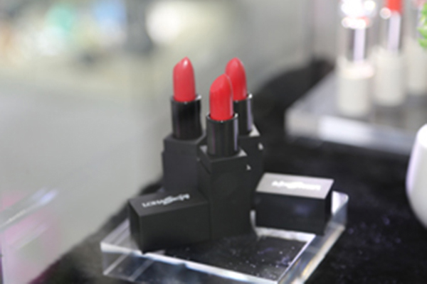 Velvet lipstick (essential oil lipstick)
